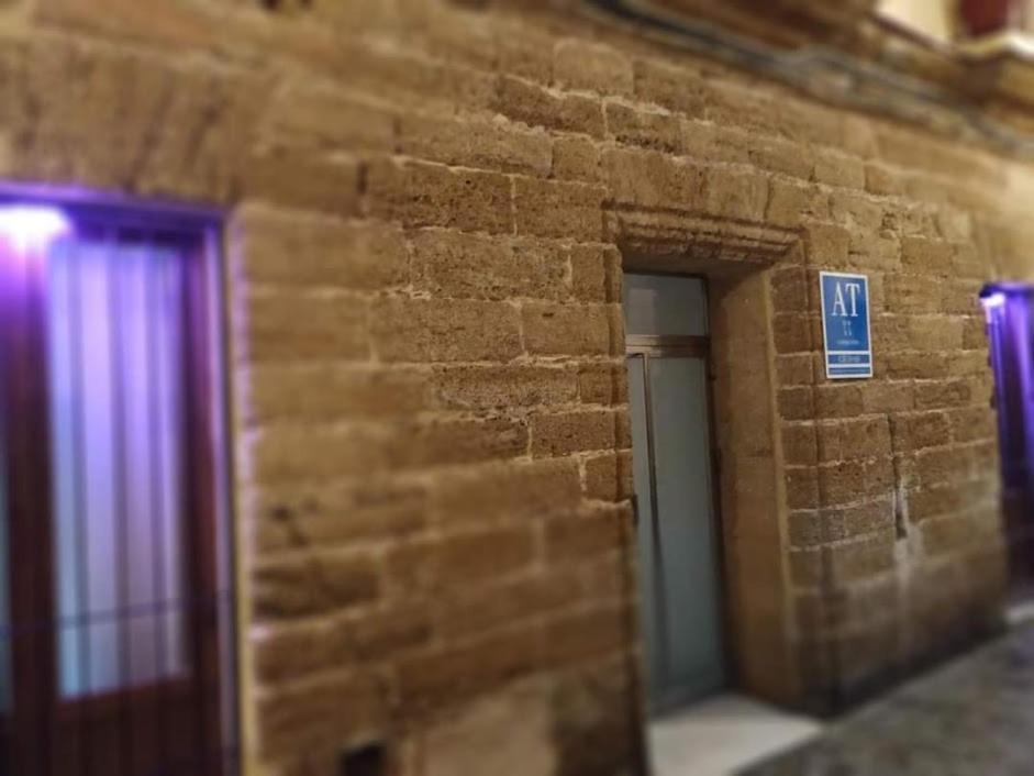Gadeiras Suites - Apartamentos Turisticos De 2 Llaves Kadyks Zewnętrze zdjęcie